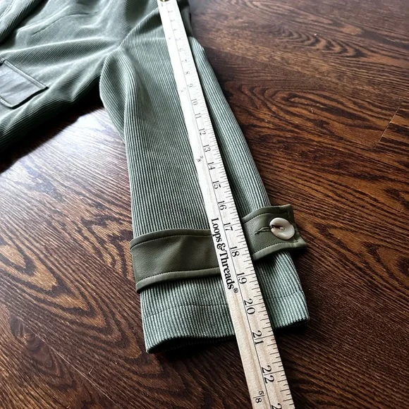 Women's Corduroy Lined Green Jacket - Picture 10 of 12